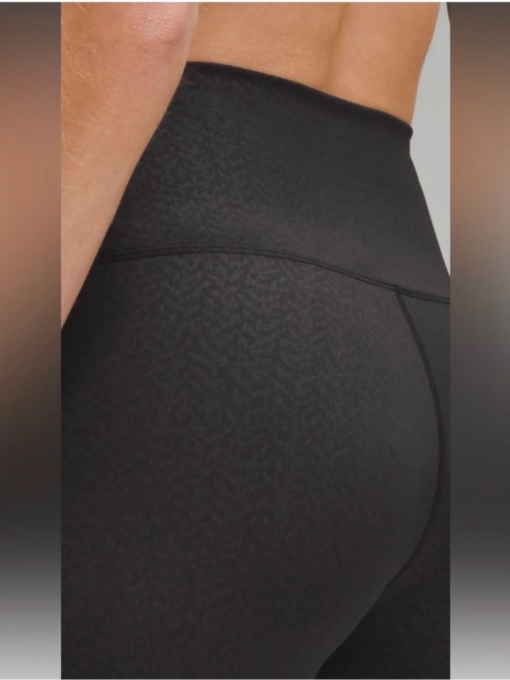Lululemon Wonder Train Tights. Size 10 - Picture 1 of 4